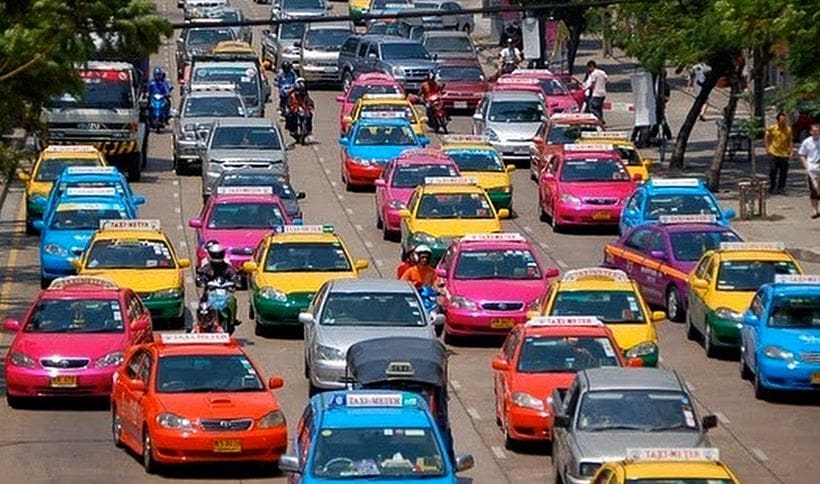 New flat-fee taxi service to start 2019 after fare hike refused