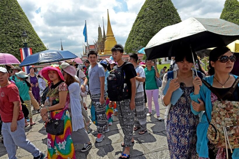 Netizens disagree with official numbers: The miracle 20% rise in tourist numbers