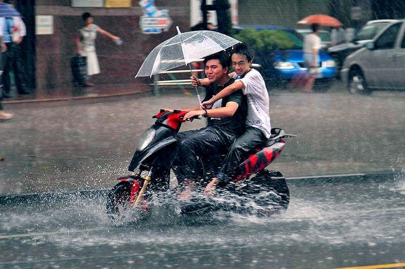 Weather warning issued for Phuket and the South