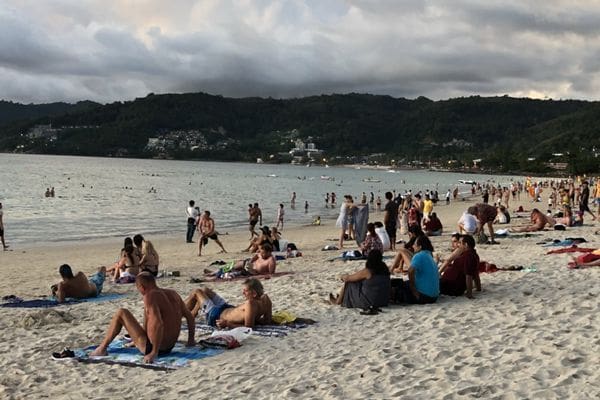Number of tourists visiting Phuket still high -  TAT Phuket | News by Thaiger