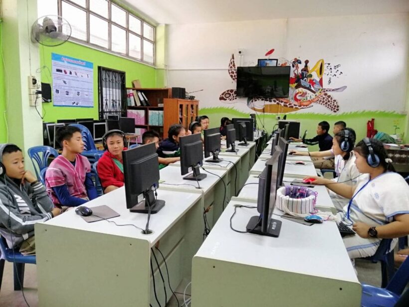 Company rolls out new computers for Chiang Mai school