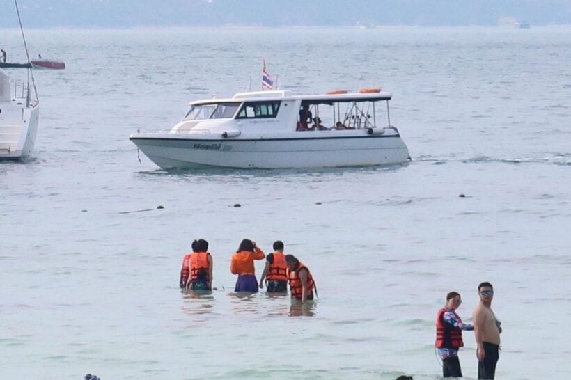 Chinese tourists caught on camera removing sea stars at Coral Island | News by Thaiger