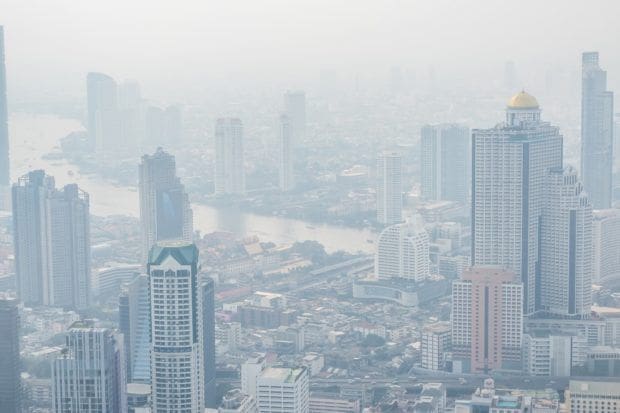 จับเว็บกุข่าว คนตายเพราะฝุ่นละออง PM2.5 – ผิด พรบ.คอมพิวเตอร์ | The Thaiger