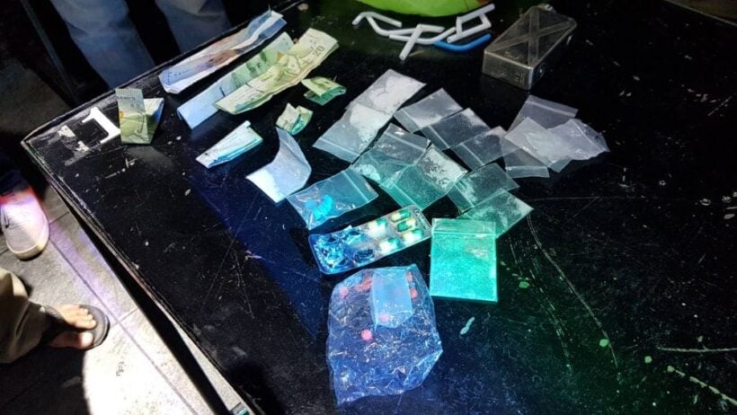 400cc Nightclub raided in Bangkok. 92 test positive for drugs. | News by Thaiger