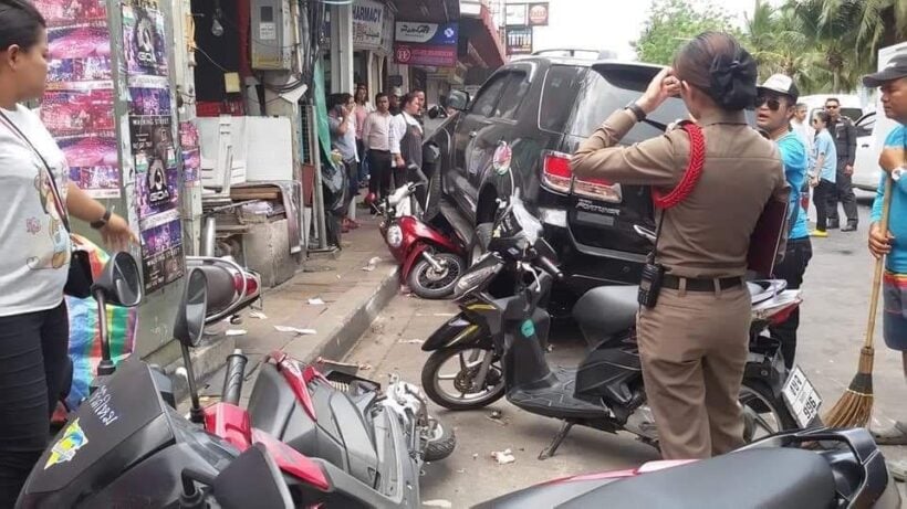 Drunk British man with prosthetic arm responsible for Pattaya roadside crash – VIDEO