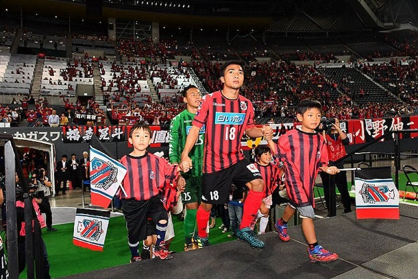 เผยค่าตัว “เจ ชนาธิป” ร่วมทีมซัปโปโร่ เจลีค แพงสุดในประวัติศาสตร์ลูกหนังไทย | The Thaiger
