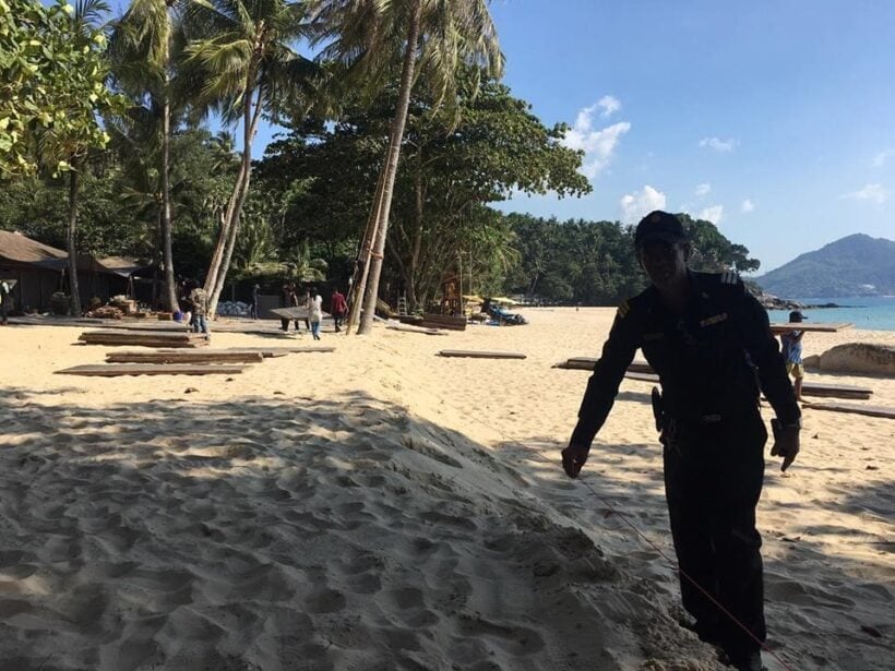 Staging and structures demolished on beach in Cherng Talay | News by Thaiger