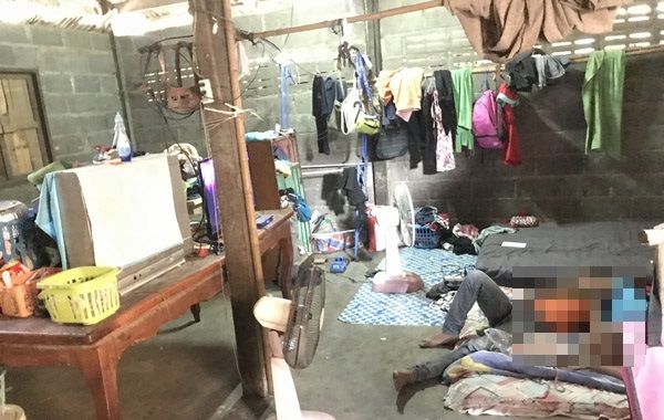 สลด! สาว 15 ท้อง 5 เดือนถูกจับยาบ้า ยายป่วย HIV ต้องเลี้ยงหลาน 22 คน | The Thaiger