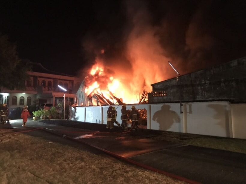 Fire destroys car accessories warehouse in Phuket - VIDEO | News by Thaiger