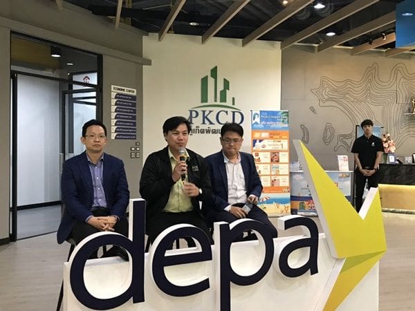 ‘ดีป้า’พาสื่อเยี่ยมชมสมาร์ทซิตี้ภูเก็ต ประกาศความพร้อมขับเคลื่อนต้นแบบเมืองอัจฉริยะ | The Thaiger