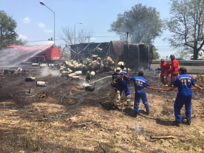 Truck carrying gas tanks overturns in Rayong