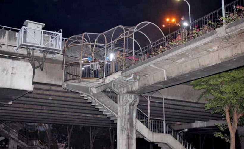 34 year old found hanged from Bangkok pedestrian walkway