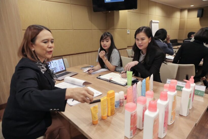 พาณิชย์จับมือแพลตฟอร์มอีคอมเมิร์ซข้ามพรมแดน ดัน SMEs สู่สากลเดินหน้าส่งออกตามเป้า | The Thaiger