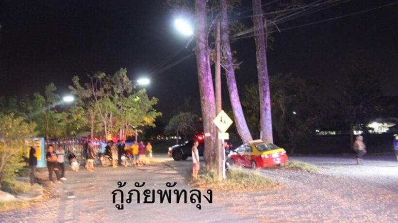 Phuket taxi slams into tree in Phattalung | News by Thaiger