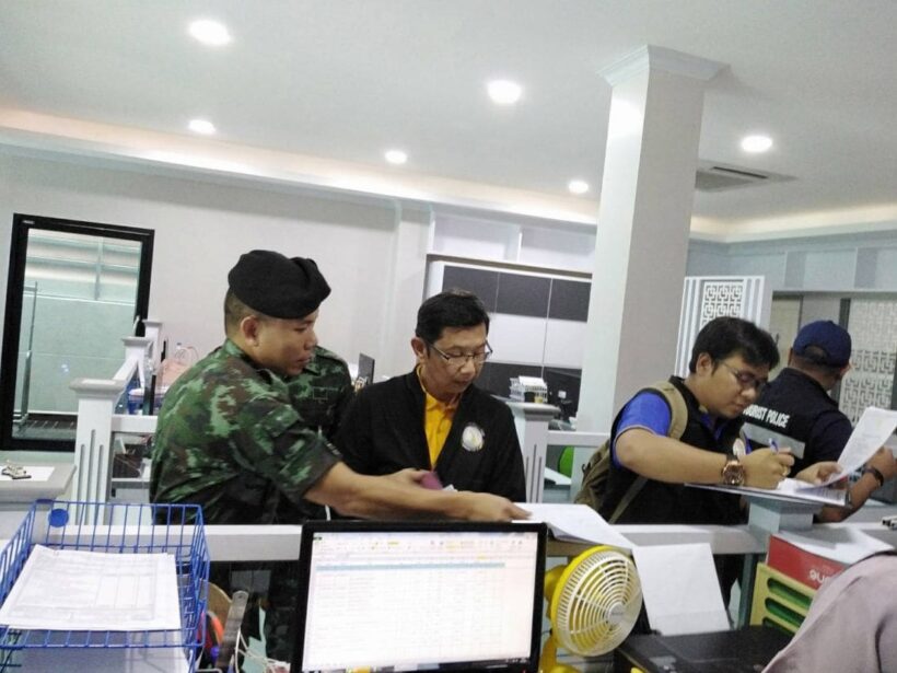 ภูเก็ตสุ่มตรวจบริษัททัวร์จีน ล้อมกรอบทำตามกฎหมาย พบทำผิดดำเนินการทันที | The Thaiger