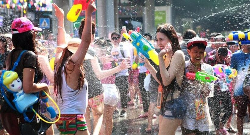 เช็คให้ชัวร์ สงกรานต์ 2562 หยุดกี่วัน | The Thaiger