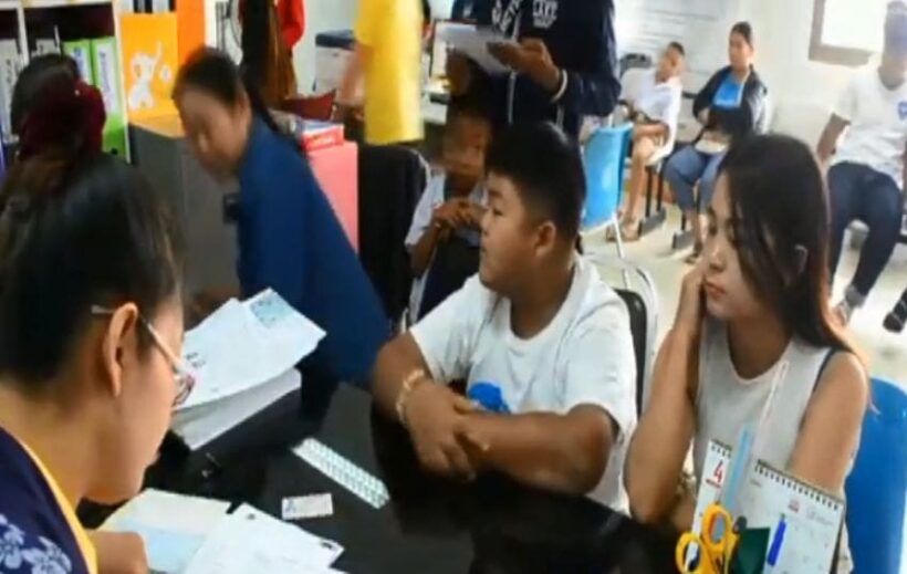 ‘น้องกิจ ขายโตเกียว’ ได้สัญชาติไทยแล้ว เผยภาพทำบัตรประชาชนครั้งแรก | The Thaiger