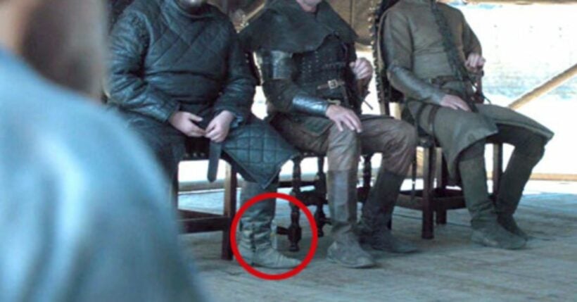 Game of Thrones: Thirsty actors leave water bottle in shot