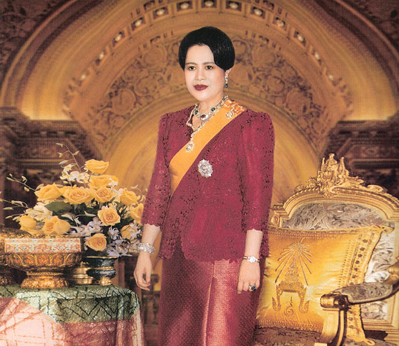 พระบรมราชโองการเฉลิมพระนามาภิไธย พระบรมราชชนนี | The Thaiger