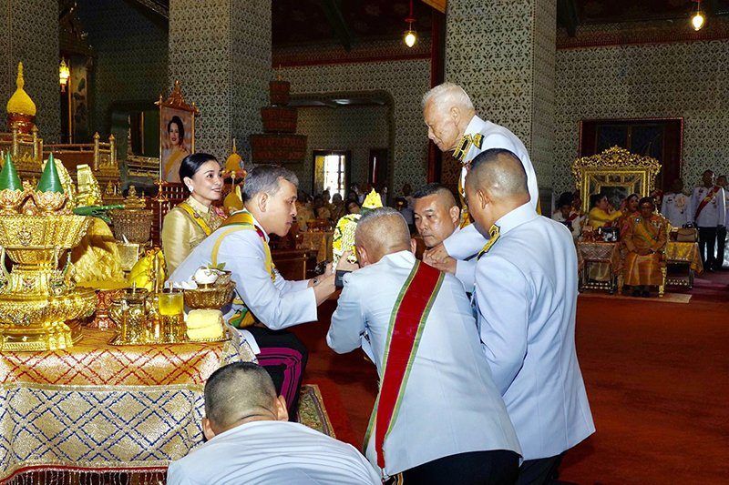 HM The King acknowledges the passing of General Prem | News by Thaiger