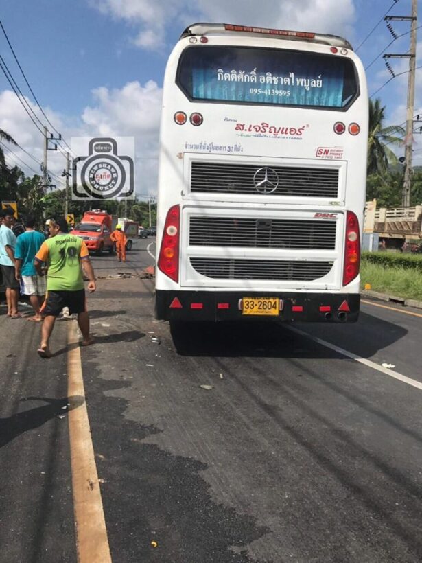 One dead, many injured in Phang Nga bus crash | News by Thaiger