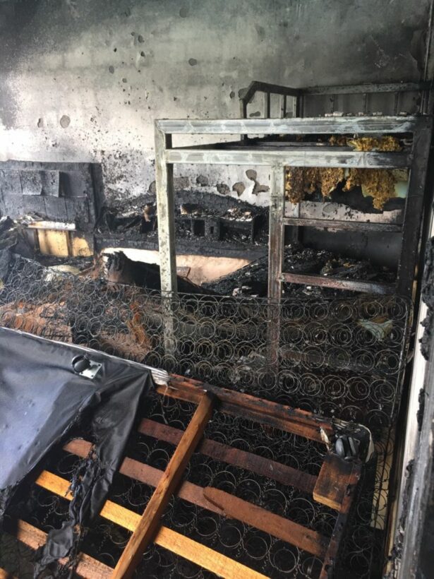 Fire destroys steamed-bun shop in Wichit | News by Thaiger
