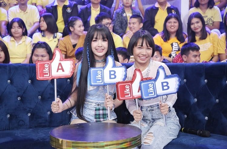 ดราม่าจนได้! ชาวเน็ตติง “เจนนี่-ลิลลี่” เหตุดูถูกหน้าตาจินตหรา พูนลาภ | The Thaiger