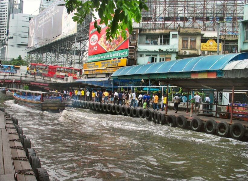 6 month free trial for Bang Wa-Tha Chang ferry service, Bangkok