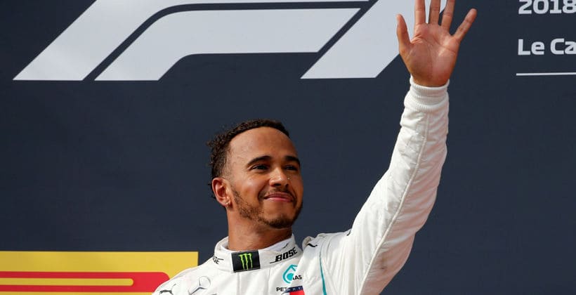 ม้วนเดียว! ‘ลูอิส แฮมิลตัน’ ซิ่งคว้าแชมป์ F1 เฟรนช์ กรังด์ปรีซ์ | The Thaiger