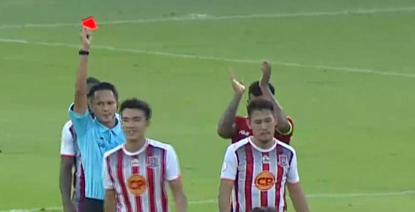 กิเลนกลับมาผยอง! เมืองทองอัดตราด 10 คน 3-0 + ไฮไลต์การทำประตู | The Thaiger
