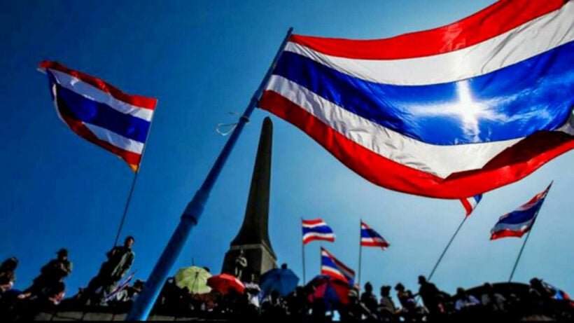 Opposition parties to keep heat on campaign for amendments to Thai Constitution