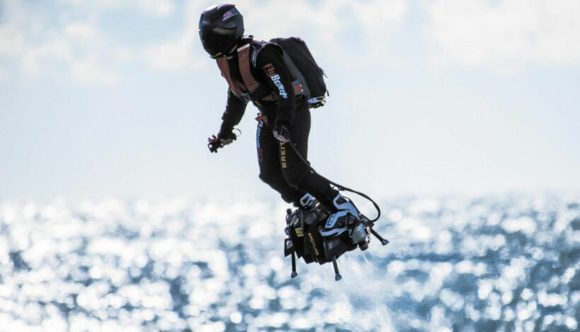 Man tries to fly across the English Channel, went for a swim instead