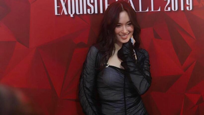 ปอย ตรีชฎา ต้องเลื่อนงาน เพราะประท้วงฮ่องกง | The Thaiger