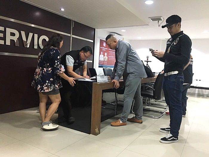 รวบแม่เล้าพัทยา เปิดนวดนาบ พบเด็กต่ำกกว่า 18 | News by The Thaiger
