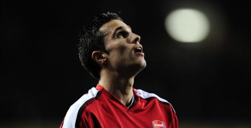 ที่จริงใครทิ้งใครก่อน ! เปิดจดหมาย RVP ถึงแฟน อาร์เซน่อล “ผมตัดสินใจไม่ต่อสัญญา” | The Thaiger