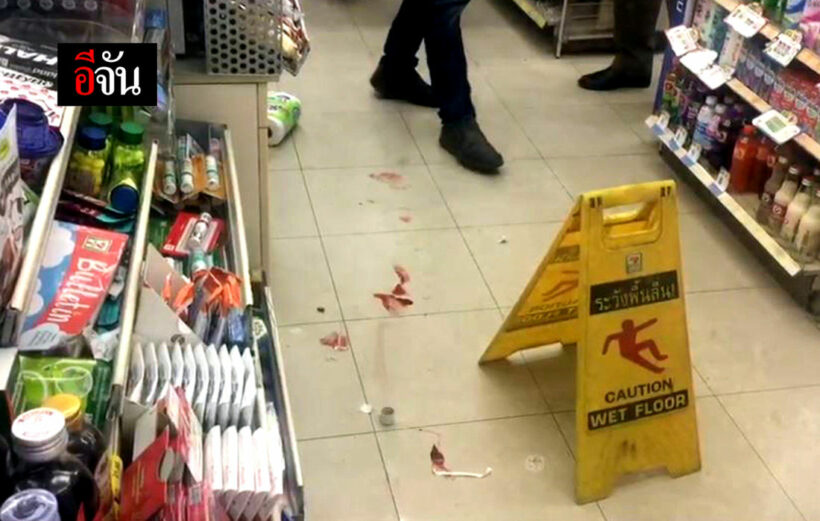 7-Eleven staff member gets shot tackling robber in Bangkok