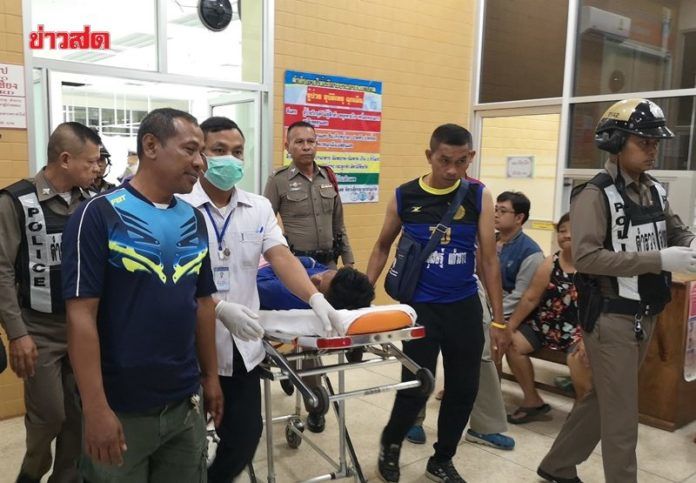 หนุ่มคลั่งแทงเมียดับ-บุกห้องฉุกเฉิน โดน 4 ข้อหาหนัก | News by The Thaiger