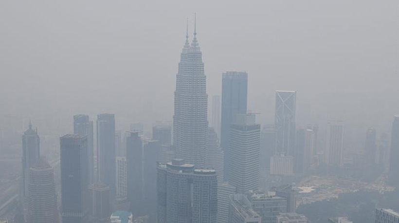 Indonesian forest fires surge, intense smoke floats over neighbours Thailand, Singapore, Malaysia