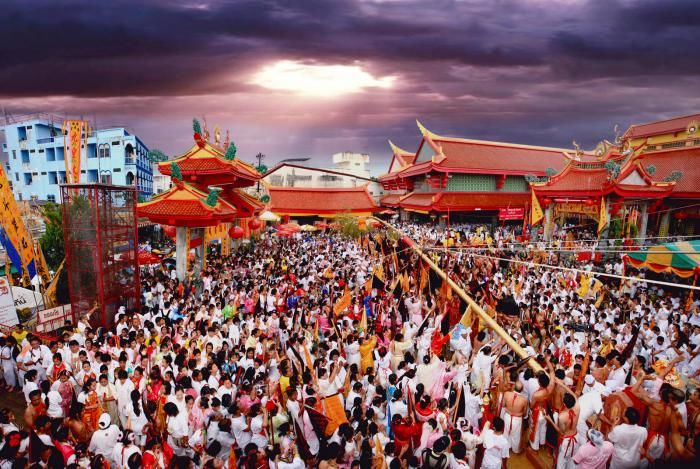 Chinese tourists surge during Phuket’s vegetarian festival