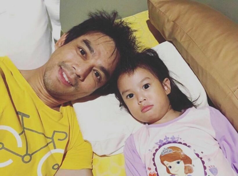 มอส ปฏิภาณ คว้าลูกไม่ทัน ลูกร้องไห้จ้า อยากตบหัวตัวเอง | The Thaiger