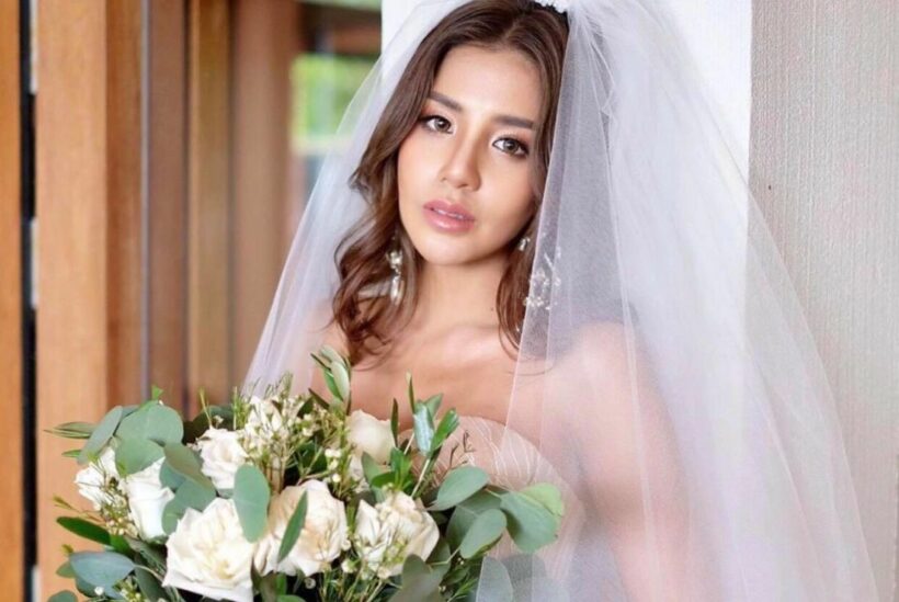 ส่องชุดว่าที่เจ้าสาวใบเตย อาร์สยามแซ่บมาก | The Thaiger