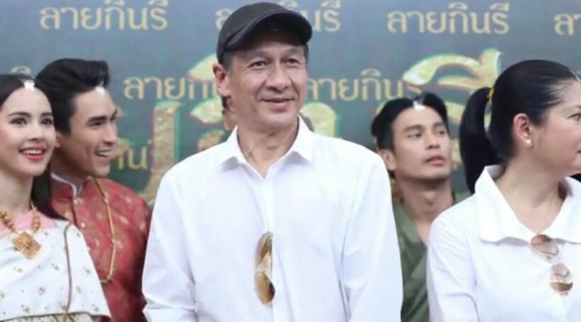 อ๊อฟ พงษ์พัฒน์ กลับมาลุยงานกำกับลายกินรี | The Thaiger