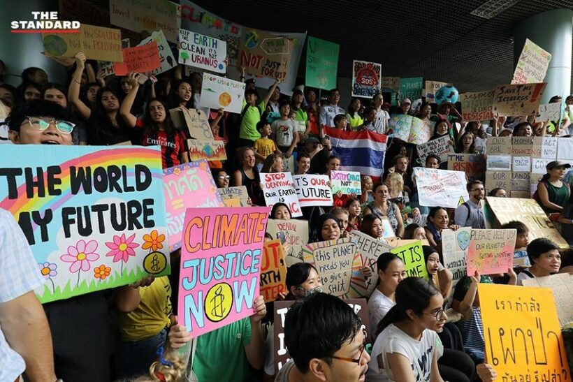 เยาวชนไทย –เทศรวมตัวเดินขบวน Global Climate Strike: Bangkok | The Thaiger
