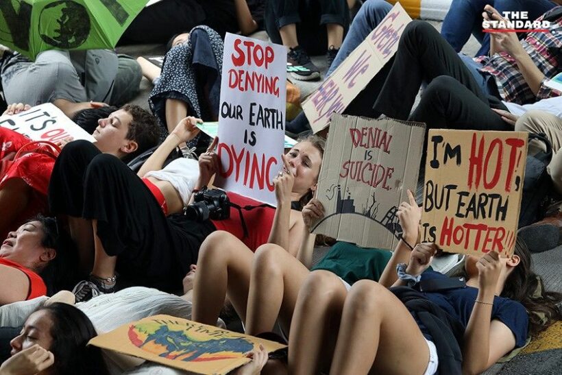 เยาวชนไทย –เทศรวมตัวเดินขบวน Global Climate Strike: Bangkok | News by The Thaiger