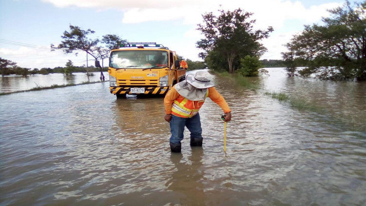 Warnings out for bad weather in central and southern provinces