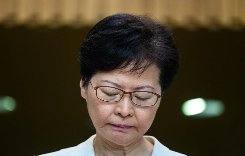 Discussions between Hong Kong leader and protesters yield little in the way of progress