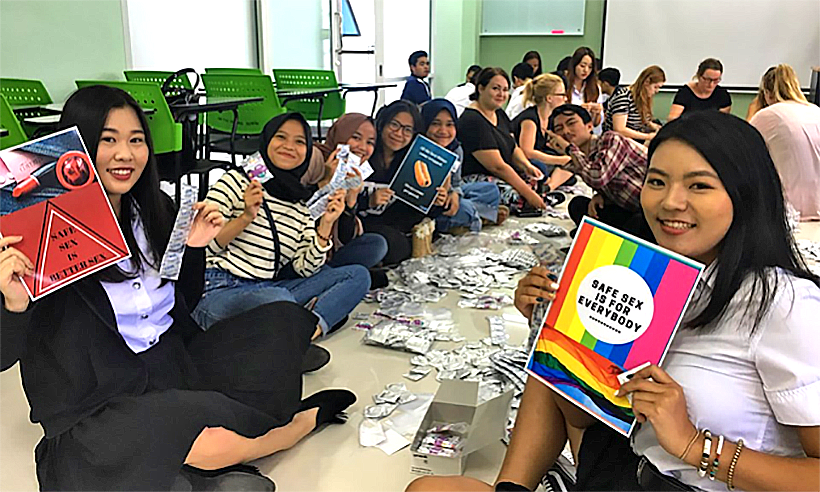 Phuket university’s safe-sex campaign attracts 390 volunteers