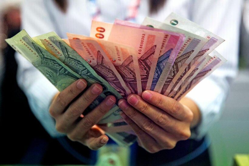 Soaring baht continues to court investors and speculators