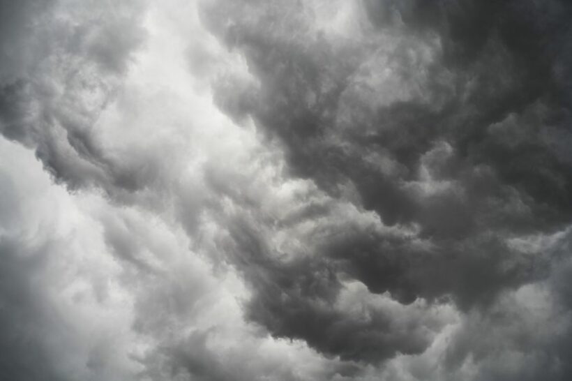 กรมอุตุประกาศ ประเทศไทยตอนบนฝนถล่ม สุดสัปดาห์นี้ | The Thaiger