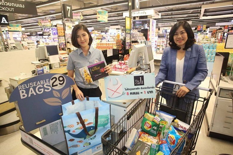 Thailand’s big retailers will stop handing out plastic bags in January 2020